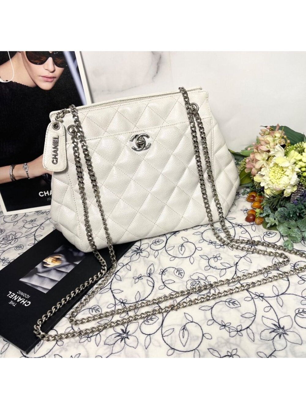 Chanel Caviar Leather Quilted CC Logo Shoulder Bag
